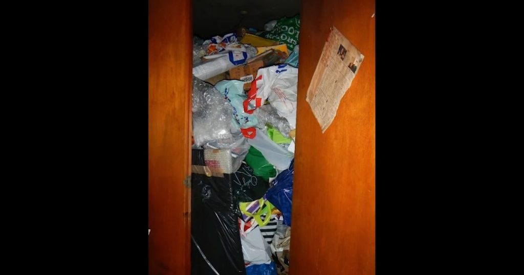 This Hoarder Died With His House A Mess, What They Found Inside Was Worth MILLIONS!
