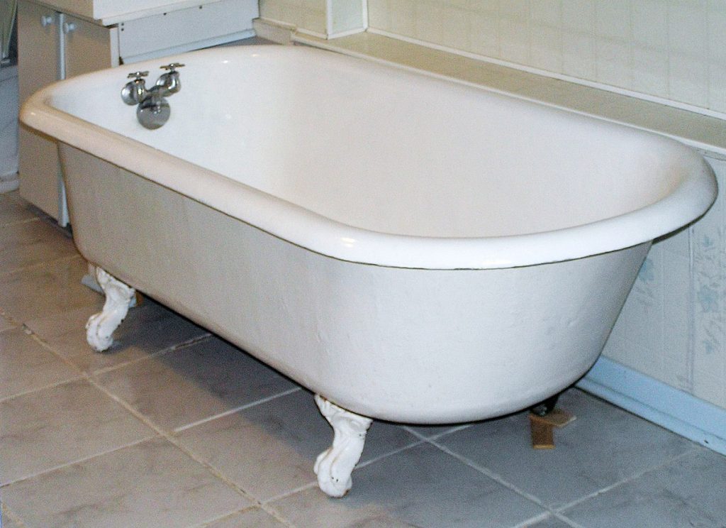 He Hears His Sister Screaming From The Bathroom He Runs In And Sees THIS In The Tub!